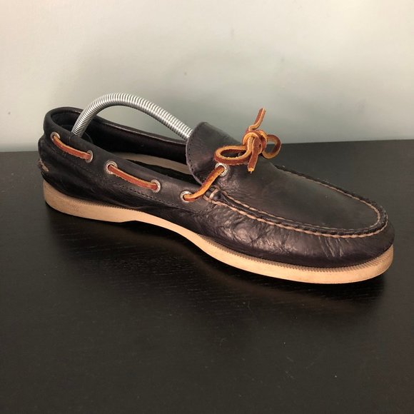Sperry Gold Cup Boat Shoes (Navy)